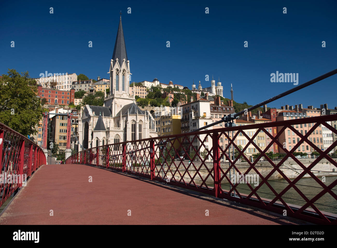 PASSERELLE PAUL COUTURIER FUßGÄNGERBRÜCKE VIEUX LYON FLUSS SAONE LYON LYON RHONE ALPES FRANKREICH Stockfoto