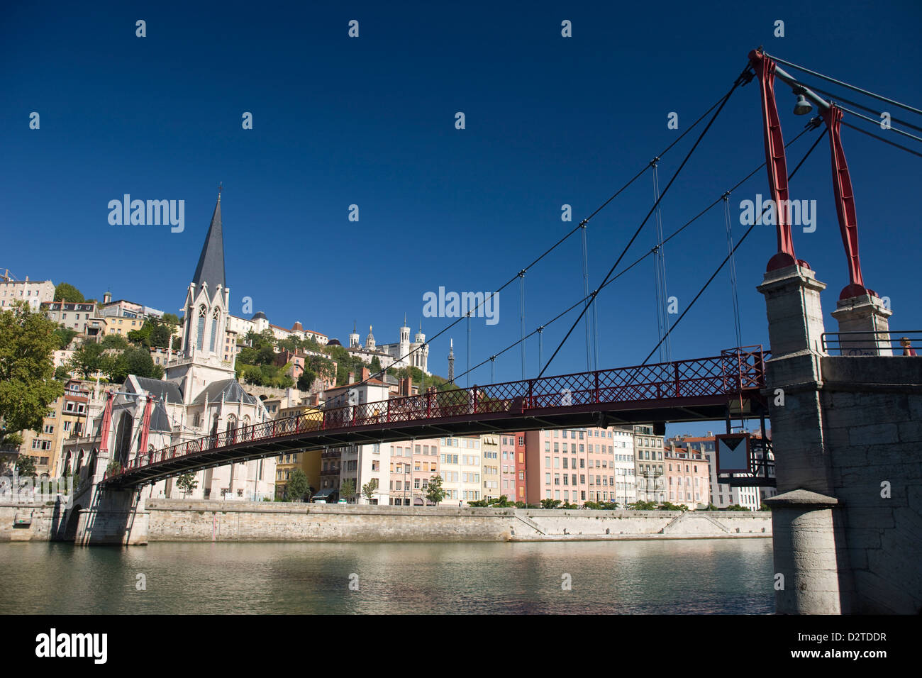 PASSERELLE PAUL COUTURIER FUßGÄNGERBRÜCKE VIEUX LYON FLUSS SAONE LYON RHONE ALPES FRANKREICH Stockfoto