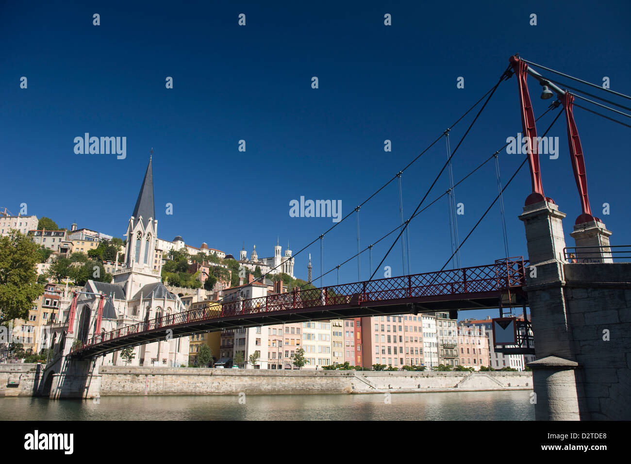 PASSERELLE PAUL COUTURIER FUßGÄNGERBRÜCKE VIEUX LYON FLUSS SAONE LYON RHONE ALPES FRANKREICH Stockfoto