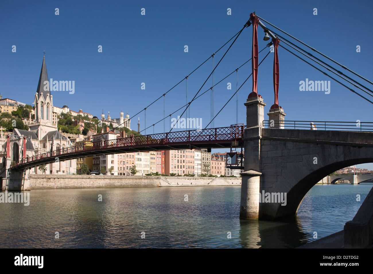 PASSERELLE PAUL COUTURIER FUßGÄNGERBRÜCKE VIEUX LYON FLUSS SAONE LYON RHONE ALPES FRANKREICH Stockfoto