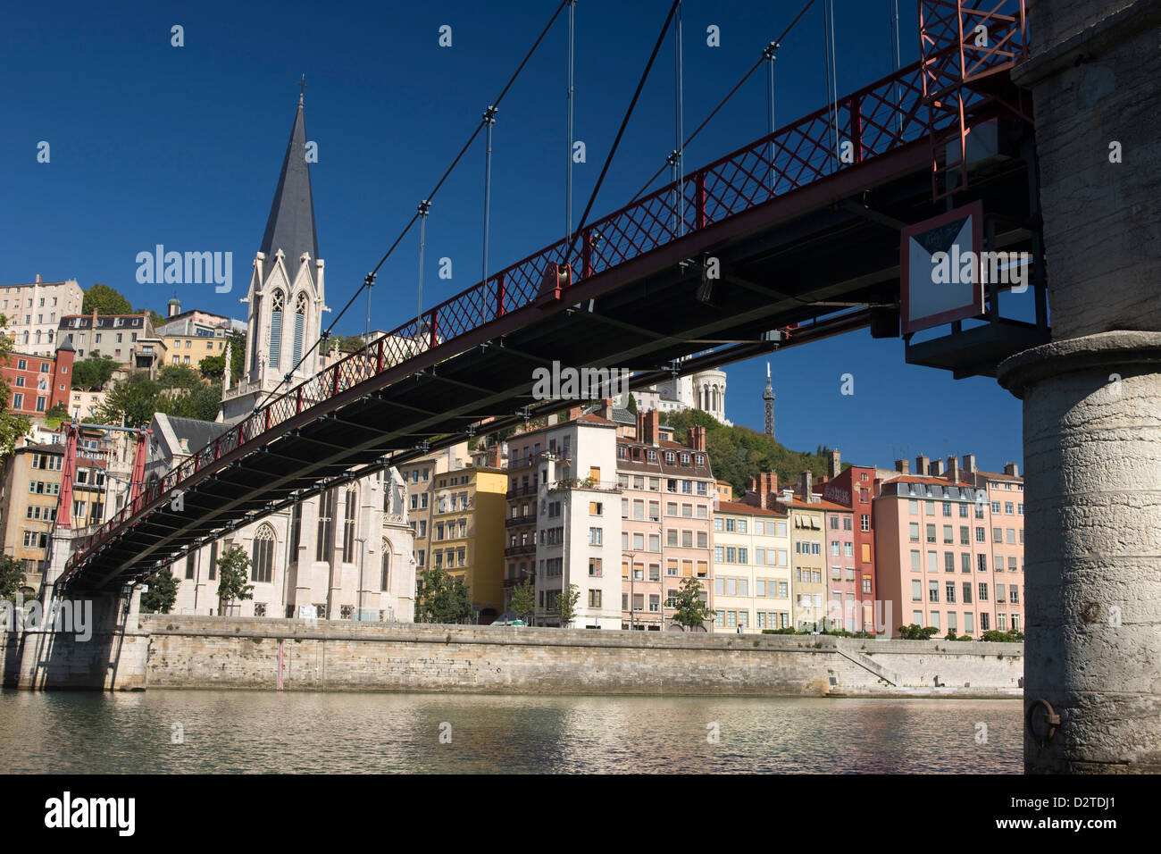 PASSERELLE PAUL COUTURIER FUßGÄNGERBRÜCKE VIEUX LYON FLUSS SAONE LYON RHONE ALPES FRANKREICH Stockfoto