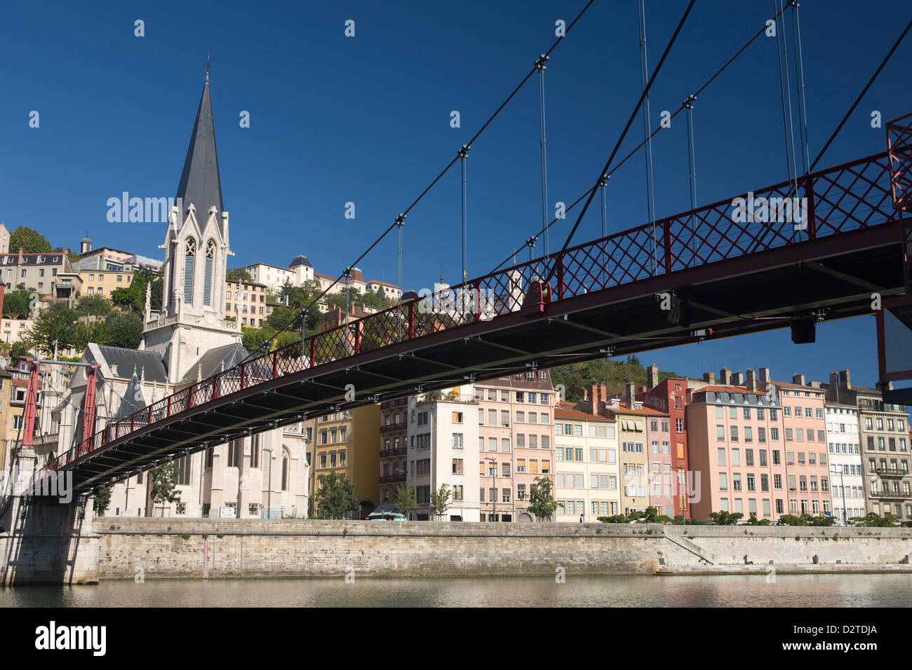 PASSERELLE PAUL COUTURIER FUßGÄNGERBRÜCKE VIEUX LYON FLUSS SAONE LYON RHONE ALPES FRANKREICH Stockfoto