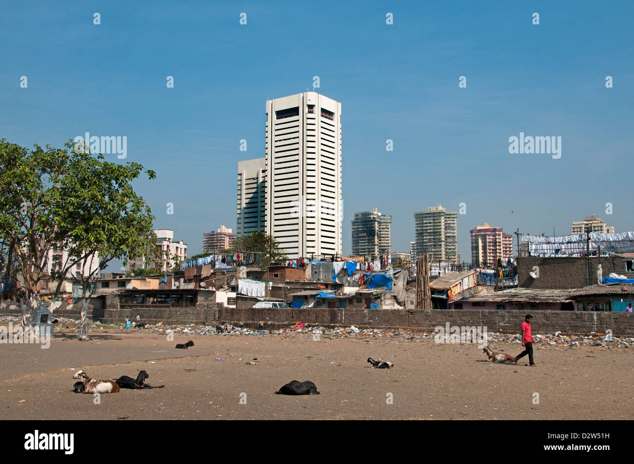 Mumbai (Bombay) Indien Slum World Trade Center Colaba Stockfoto
