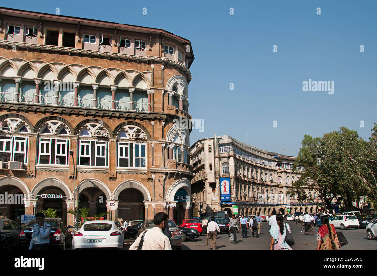 Croma Horniman Circle VN Straße Kala Ghoda Fort Mumbai (Bombay) Indien Kolonialarchitektur Stockfoto