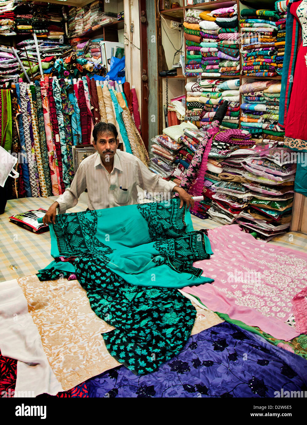Mulji Jetha Markt ist die größte Textil-Markt in Asien Mumbai (Bombay) Indien in der Nähe von Zavari Basar und Crawford Market Stockfoto