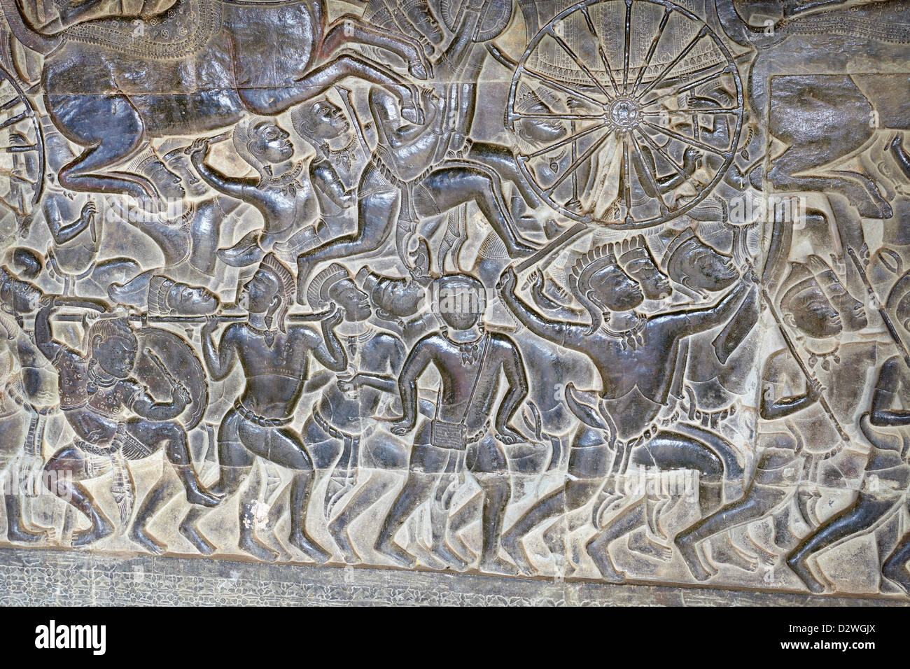 Detail des Basrelief in einer der Galerien der Tempelanlage Angkor Wat, Kambodscha, Asien (UNESCO) Stockfoto