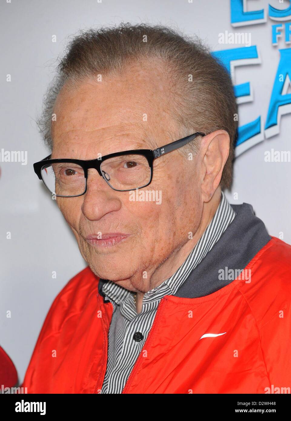 Larry King im Ankunftsbereich für Flucht vom Planeten Erde Premiere, chinesische 6 Theater, Los Angeles, CA 2. Februar 2013. Foto von: Elizabeth Goodenough/Everett Collection Stockfoto