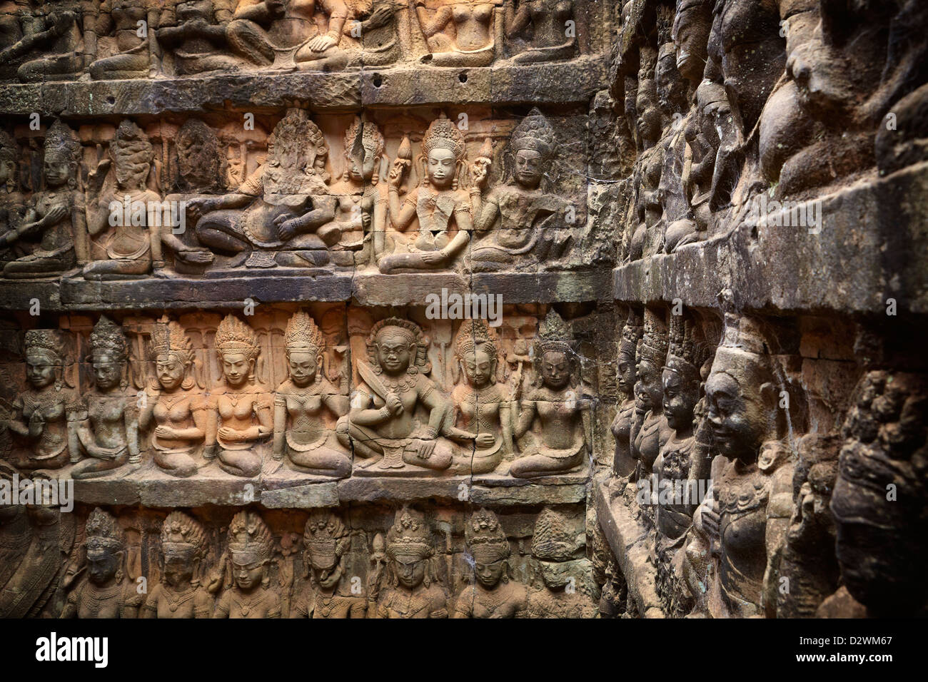 Die Terrasse des Aussätzigen Königs, Skulpturen von der Wand des Tempels, Angkor, Kambodscha, Asien Stockfoto