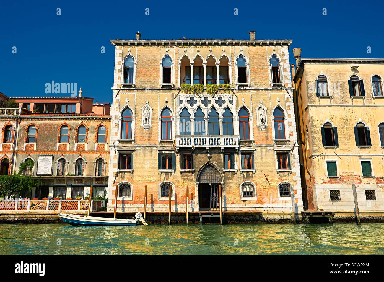 Venezianischen gotische Paläste auf den Canal Grande Venedig Stockfoto