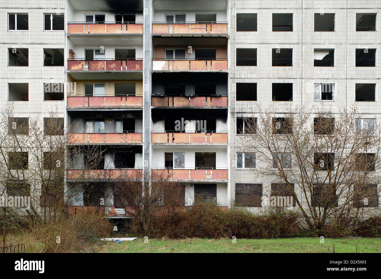 Halle, Deutschland, ausgebrannten Häuser von vorgefertigten Stockfoto