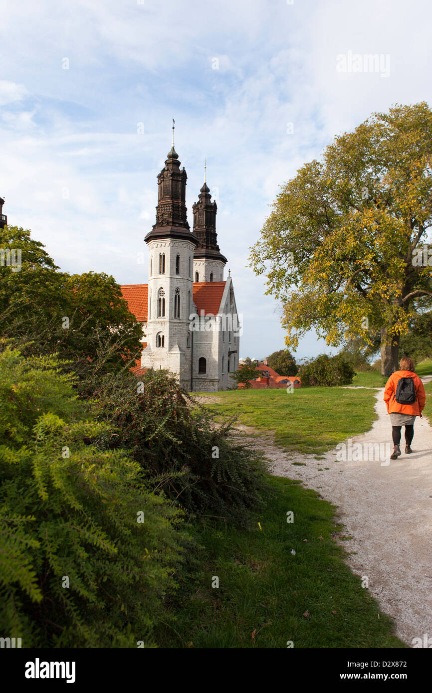 Mittelalterliche Kirche in der schwedischen Stadt Visby auf Gotland Stockfoto