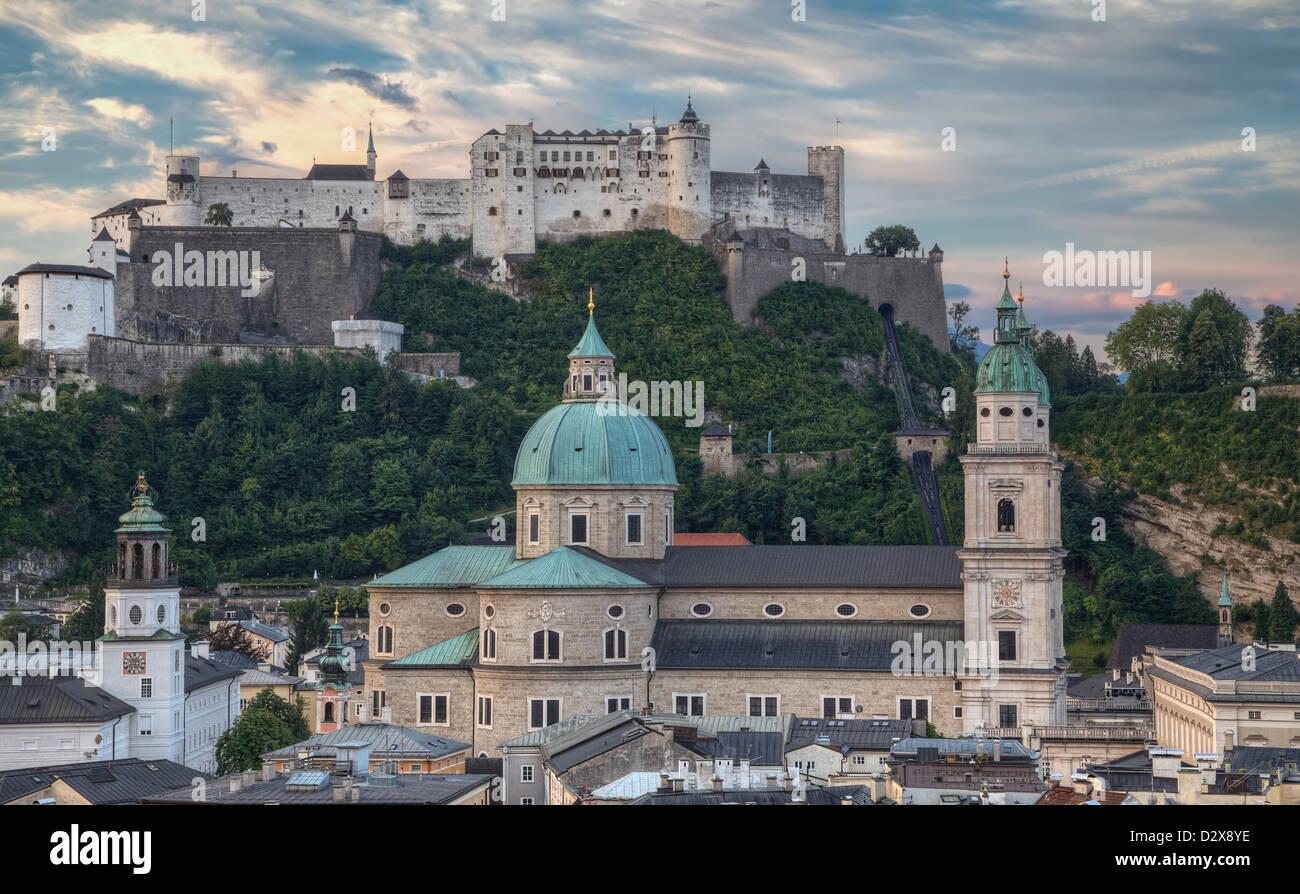 Stadt und Burg Hohensalzburg Morgen - Salzburg, Österreich Stockfoto