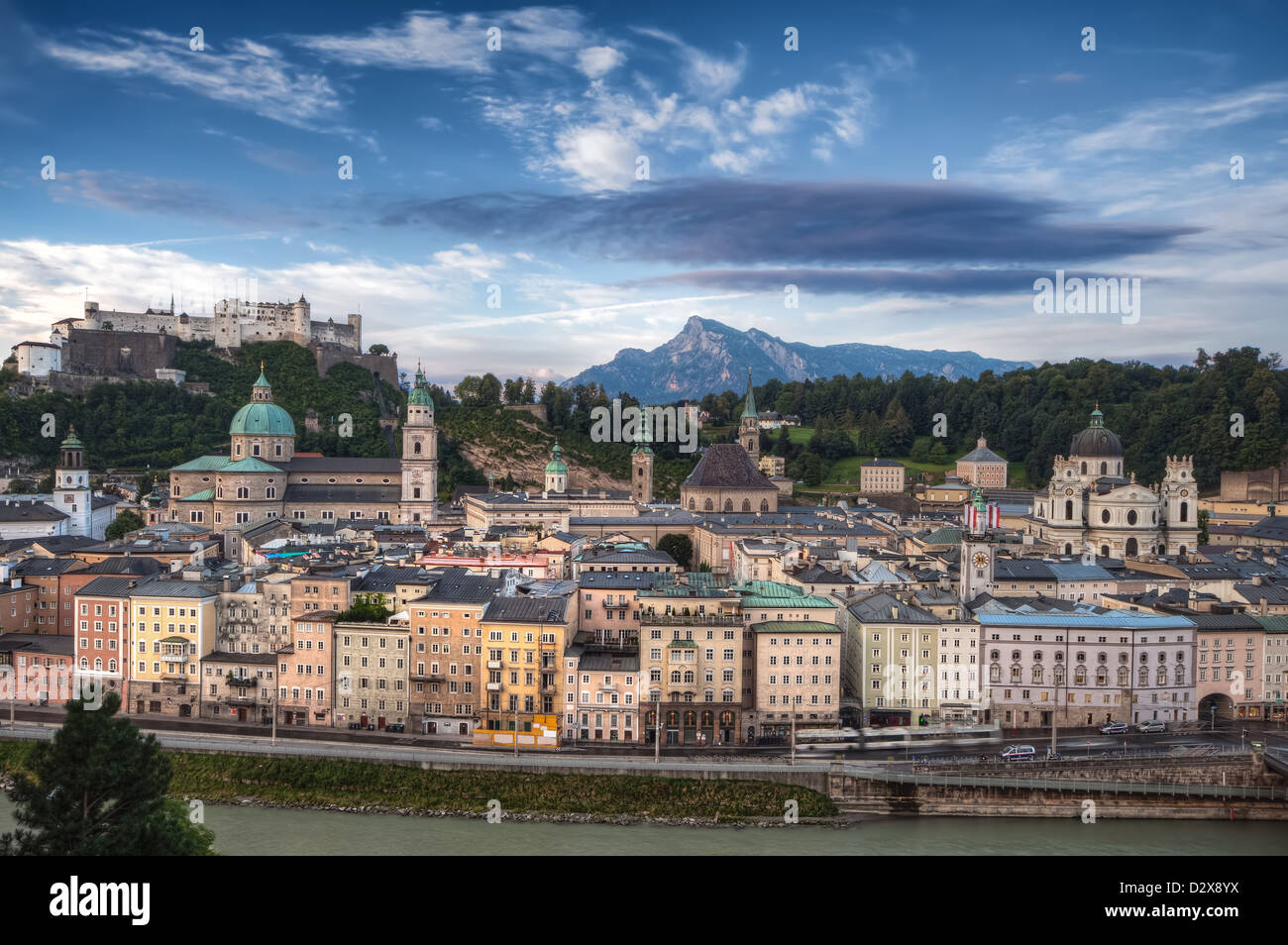 Stadt und Burg Hohensalzburg Morgen - Salzburg, Österreich Stockfoto