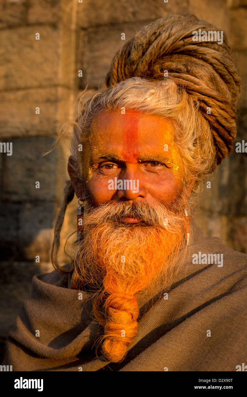 Porträt eines Sadhu, Heiliger Mann, Pashupatinath Tempel, Kathmandu, Nepal Stockfoto