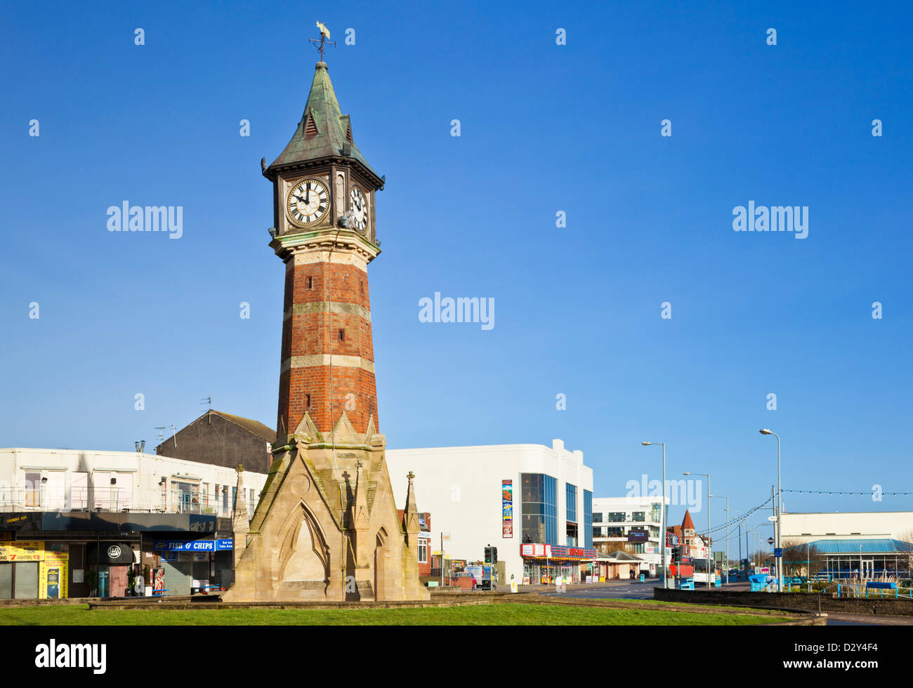 Uhrturm am Meer Skegness Stadtzentrum Lincolnshire England UK GB EU Europa Stockfoto