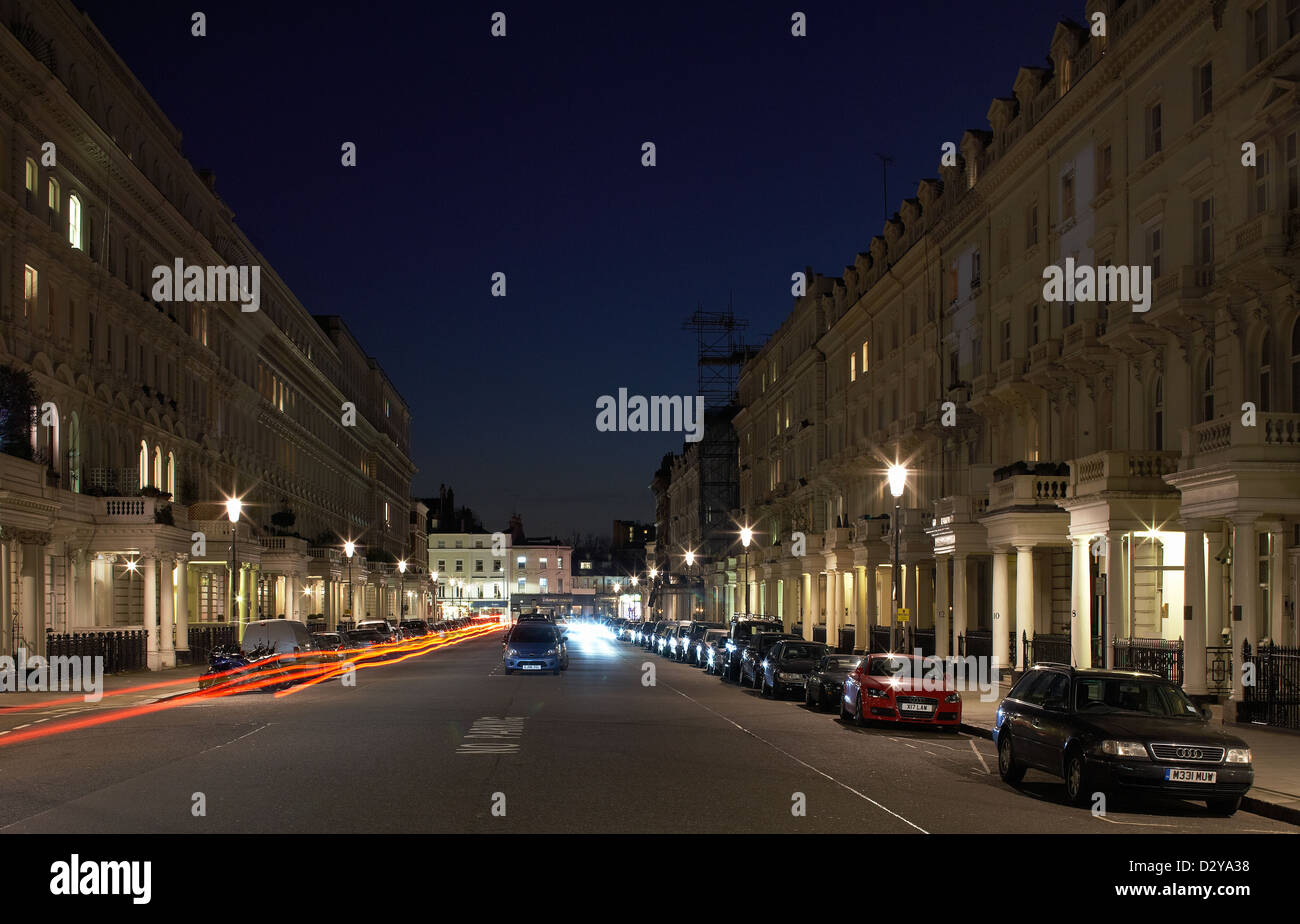 Die Straße Queens Gate Gardens in Kensington, London, Vereinigtes Königreich Stockfoto