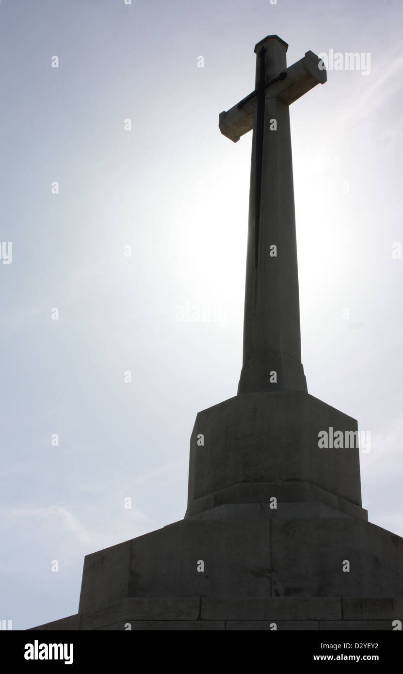 Kreuz des Opfers am Tyne Cot Friedhof Stockfoto