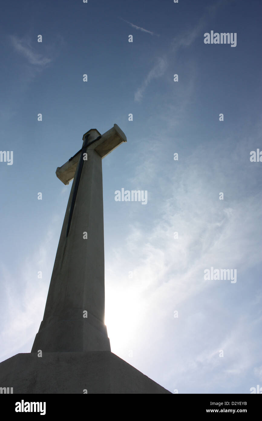 Kreuz des Opfers am Tyne Cot Friedhof Stockfoto