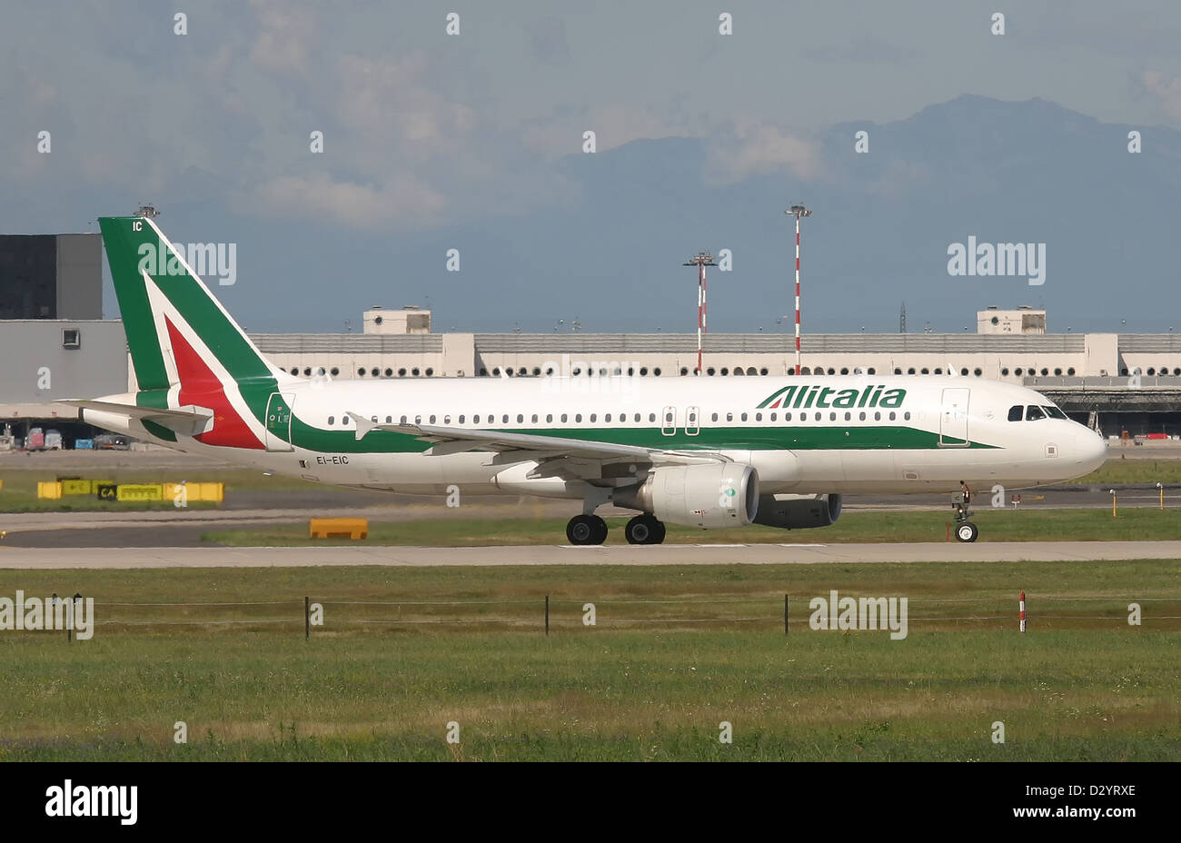 Alitalia, Airbus A320-216 Stockfoto