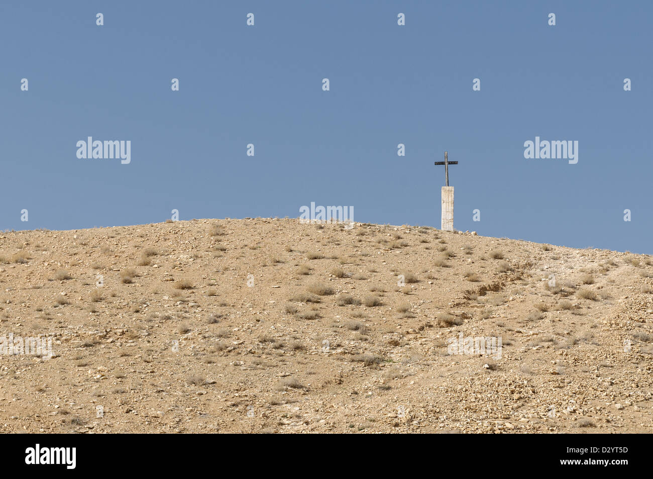 Ein Kruzifix in der Judäischen Wüste, Israel Stockfoto