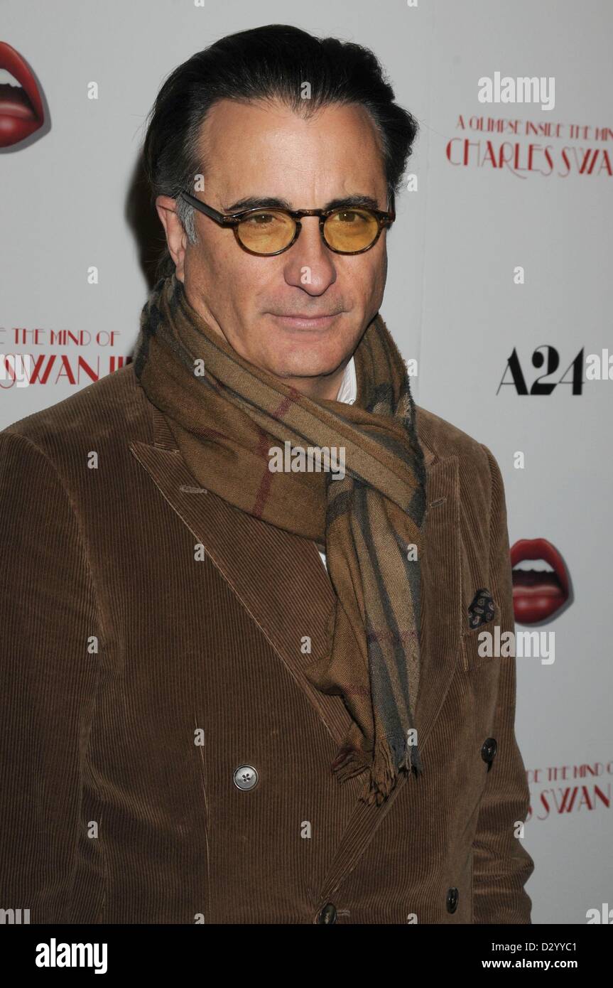 4. Februar 2013 statt - Los Angeles, Kalifornien, USA - 4. Februar 2013 - Los Angeles, Kalifornien, USA - Schauspieler ANDY GARCIA auf der "A Einblick in The Mind von Charles Swan III" Los Angeles Premiere im Kino ArcLight Hollywood. (Kredit-Bild: © Paul Fenton/ZUMAPRESS.com) Stockfoto