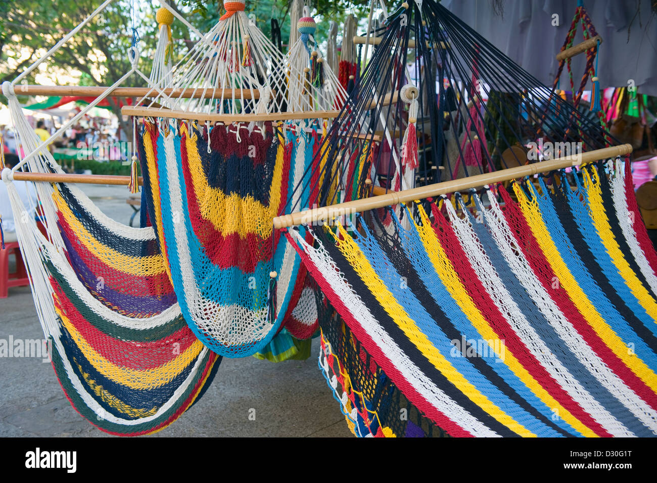 bunte Hängematten, Leon, Nicaragua, Mittelamerika Stockfotografie - Alamy