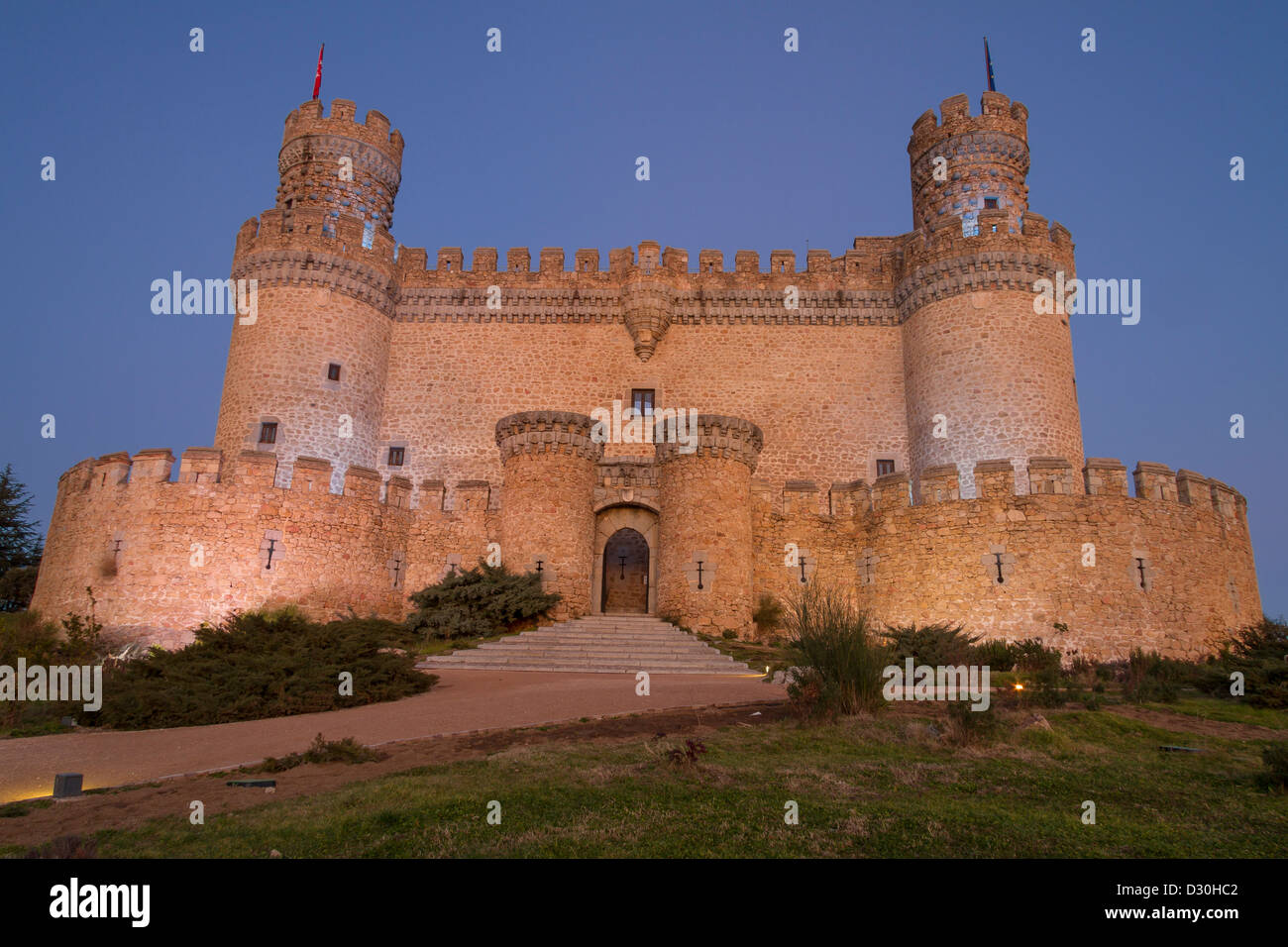Die Mendoza Burg, in der Region Madrid ist eine Festung-Palast aus dem 15. Jahrhundert Stockfoto