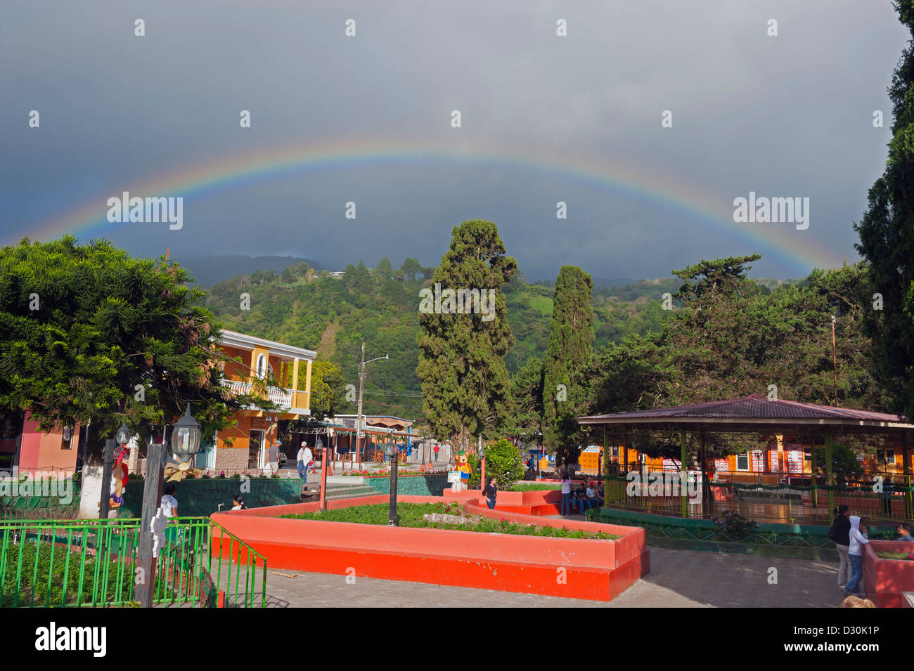 Panama, Regenbogen über Boquete, Provinz Chiriqui, Mittelamerika Stockfoto