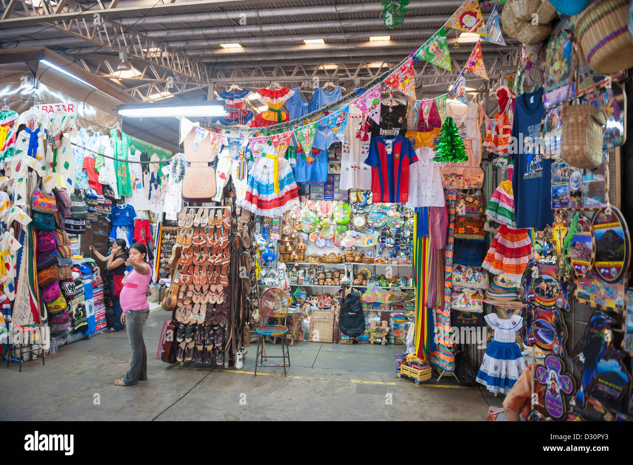 Ex-Cuartel Mercado, Handwerker-Markt, San Salvador (Hauptstadt), El Salvador, Mittelamerika Stockfoto