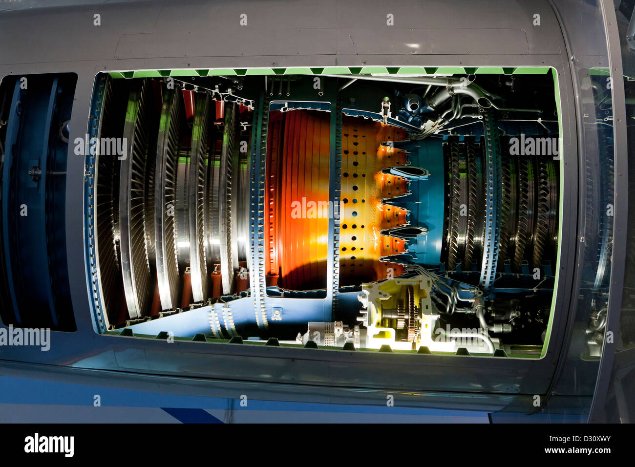 Pratt & Whitney JT9D Turbinen-Kreiselbegläse Motor Querschnitt Stockfoto