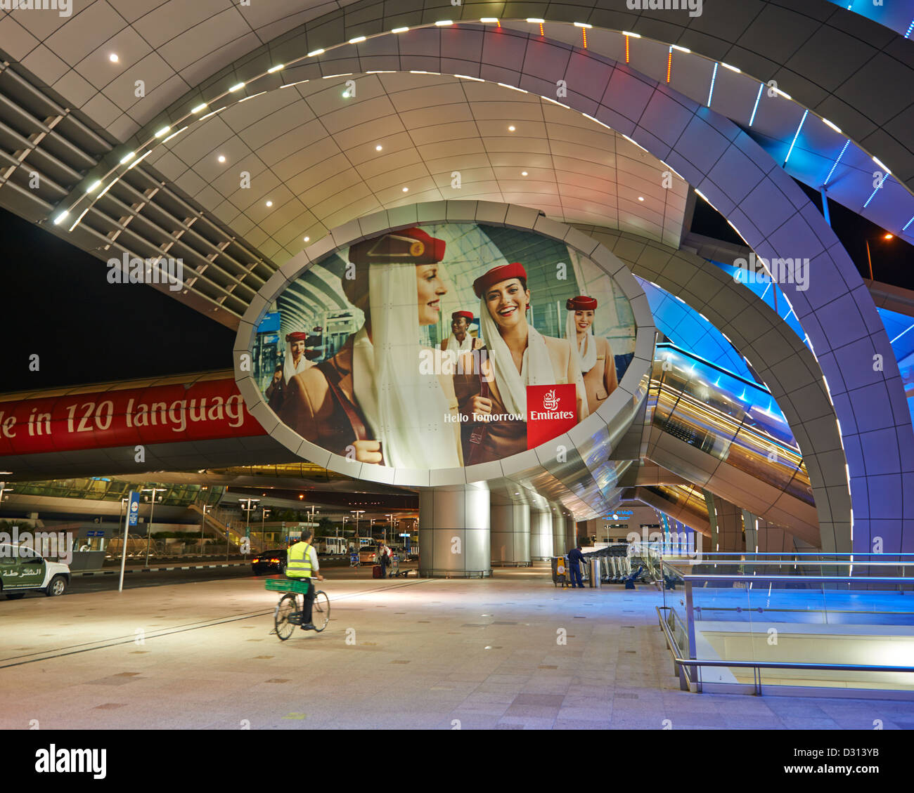 Die Ankunfts- und Abflugterminal des internationalen Flughafens von Dubai Stockfoto