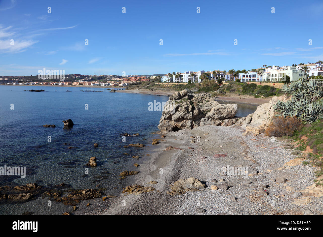 Costa Del Sol Strand in der Nähe von Sabinillas, Andalusien, Spanien Stockfoto
