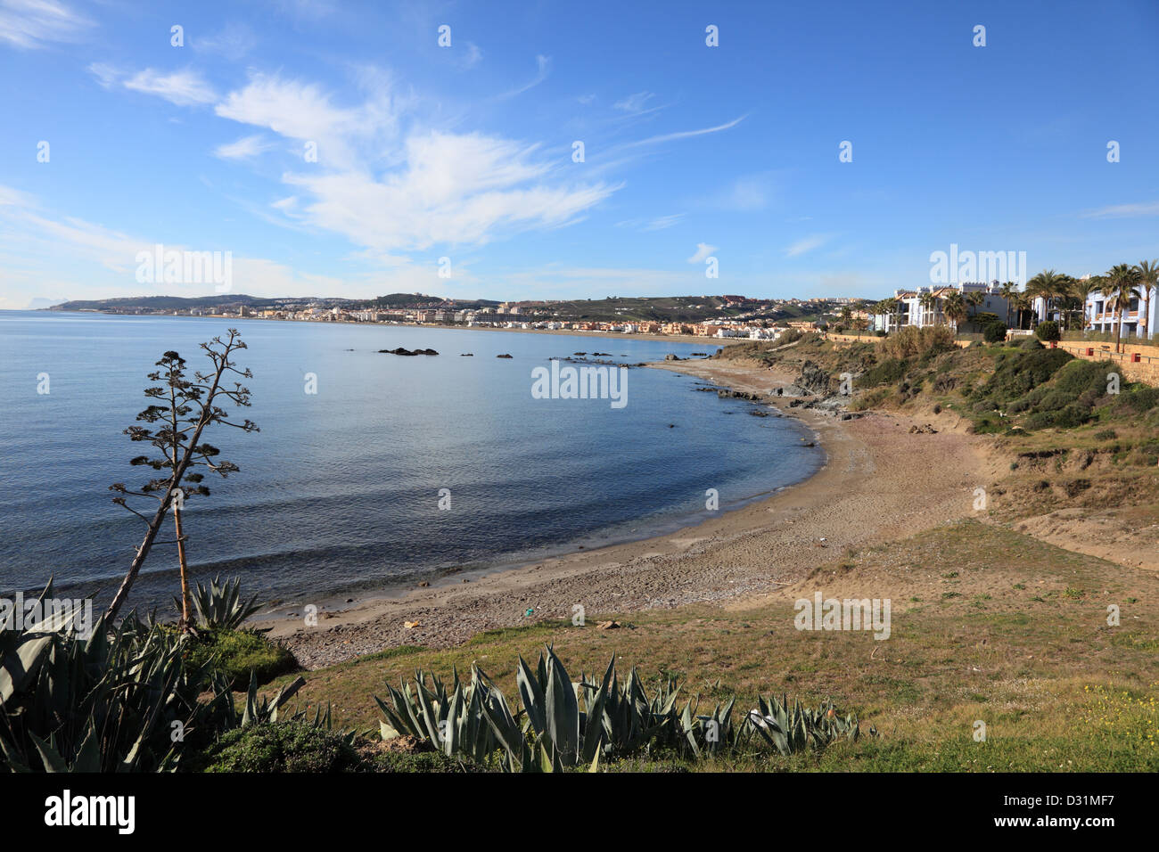 Costa Del Sol Strand in der Nähe von Sabinillas, Andalusien, Spanien Stockfoto