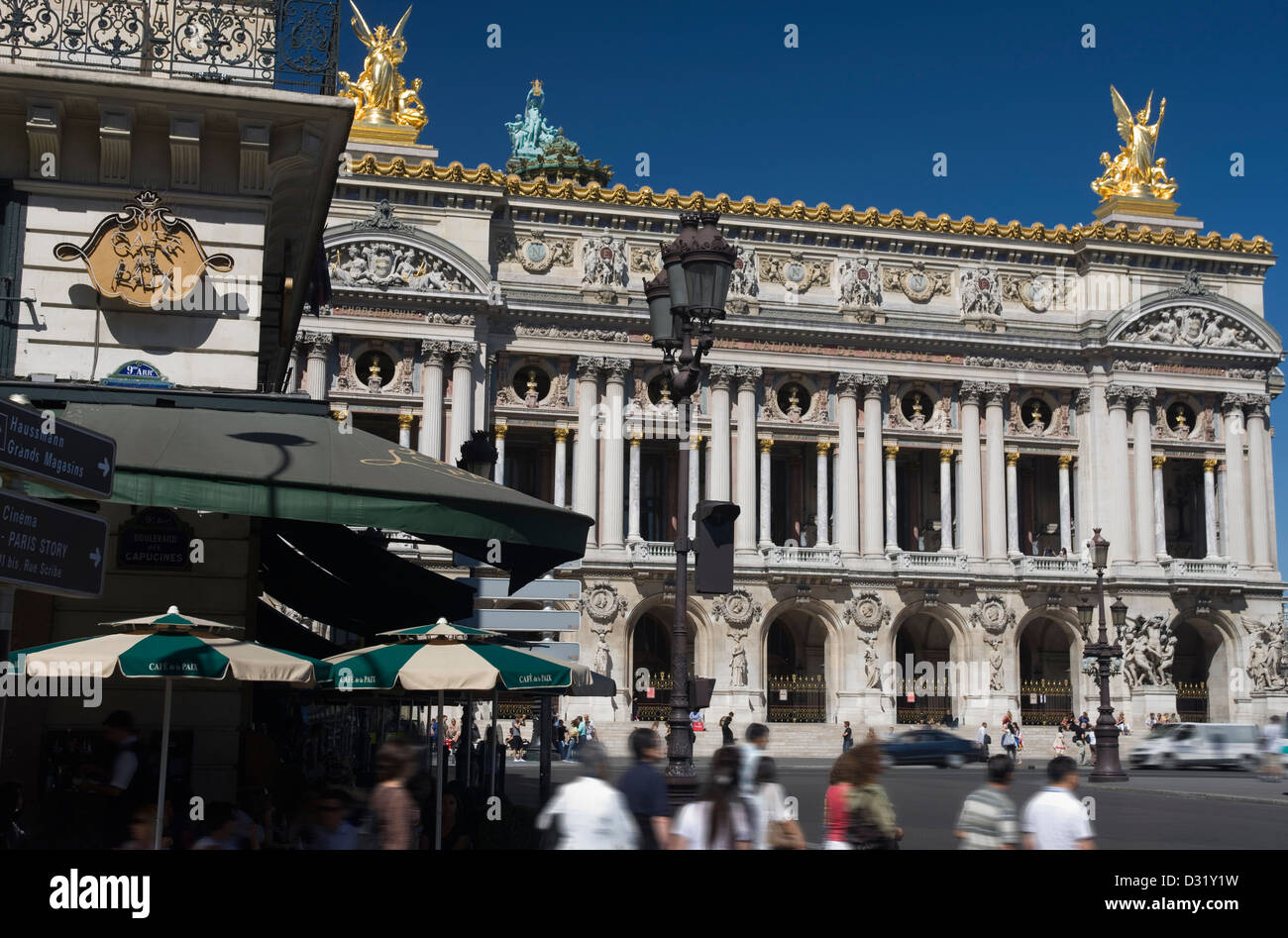 PALAIS GARNIER (©CHARLES GARNIER 1875) OPERNHAUS PLACE DE LA OPERA PARIS FRANKREICH Stockfoto