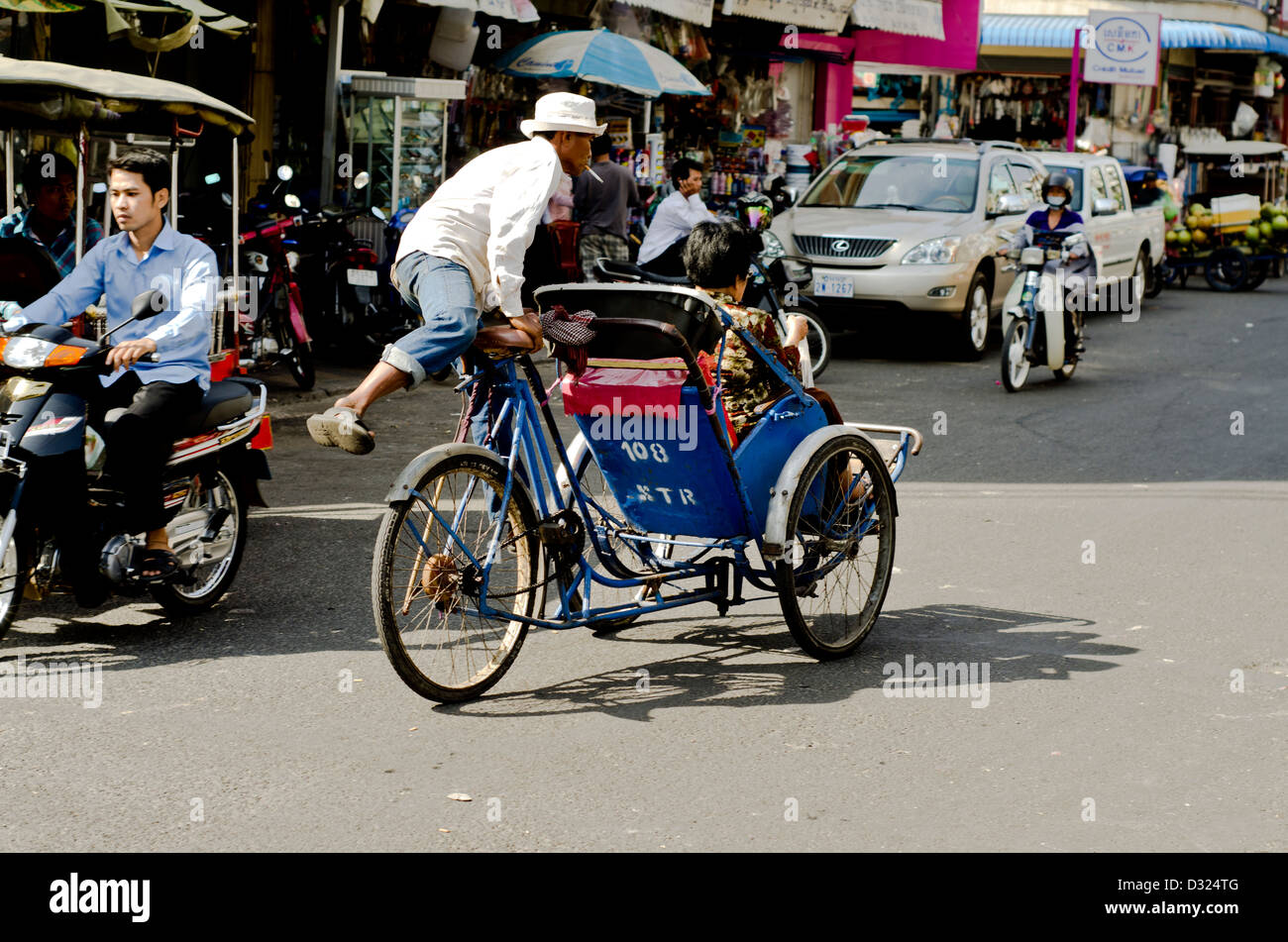 Fahrradrikscha in Phnom Penh Stockfoto