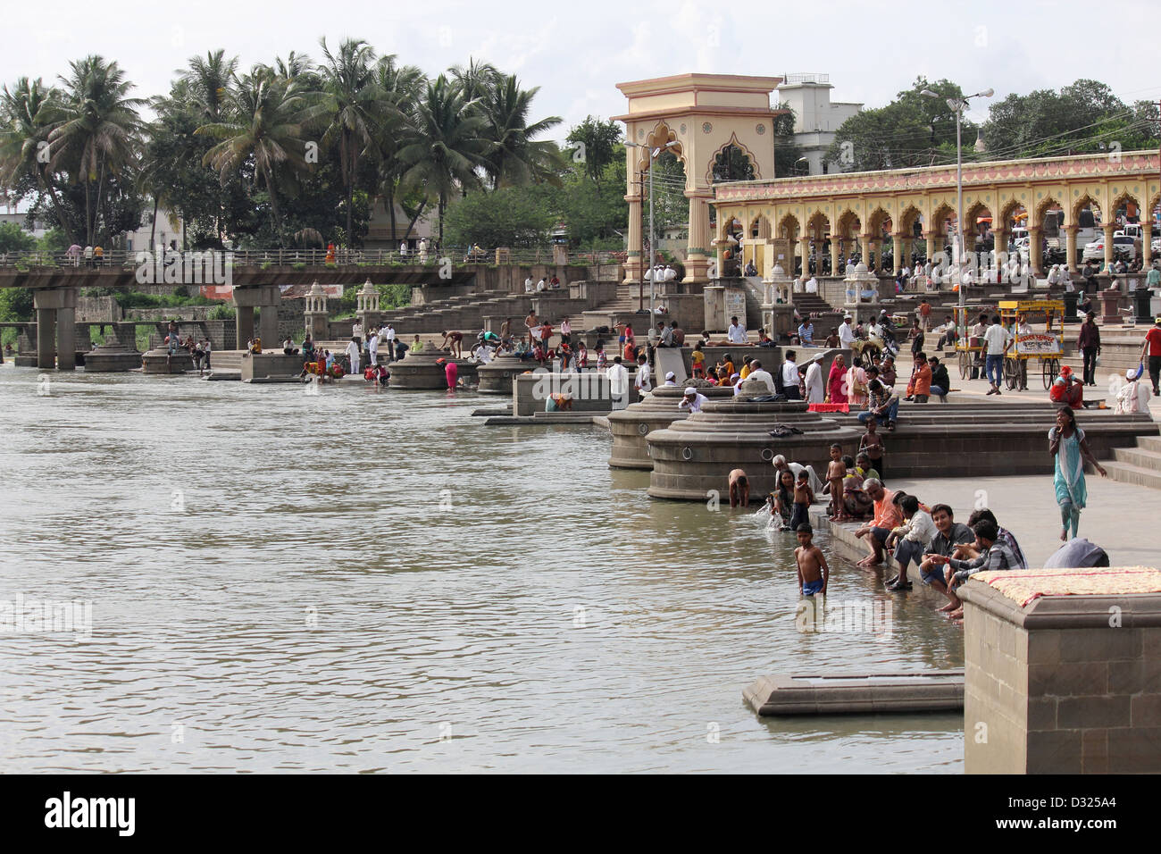 Alandi Ghat Ufer wo Sant Gyaneshwar Samadhi nahm Stockfoto