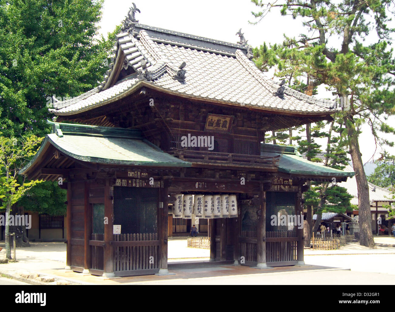 Daiganji, ein Benten-Tempel auf der Insel Miyajima in der Präfektur Hiroshima, Japan, ist der Göttin Benzaiten gewidmet, eine Schlüsselfigur der japanischen Shinto- und buddhistischen Traditionen. Stockfoto