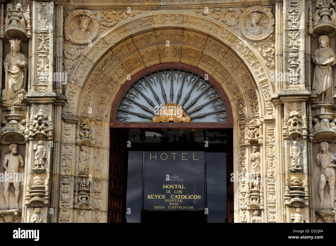 Hotel Parador Hostal de Los Reyes Catolicos, Santiago De Compostela, Pilgern, Jakobsweg, La Coruna Province, Galicien, Spanien Stockfoto