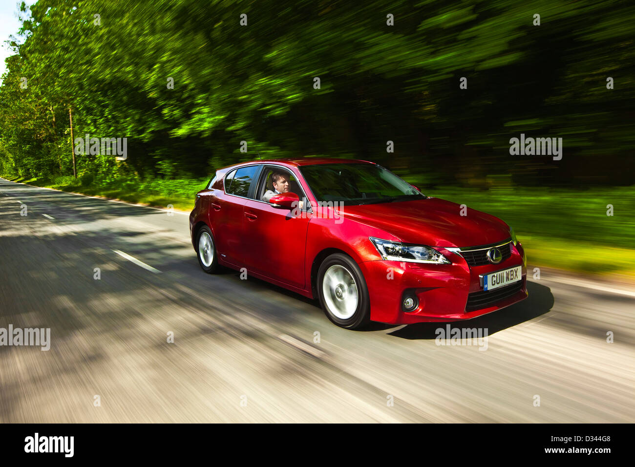 James Martin Testfahrten das Lexus CT 200h Fließheck, Winchester, UK, 13 05 2010 Stockfoto