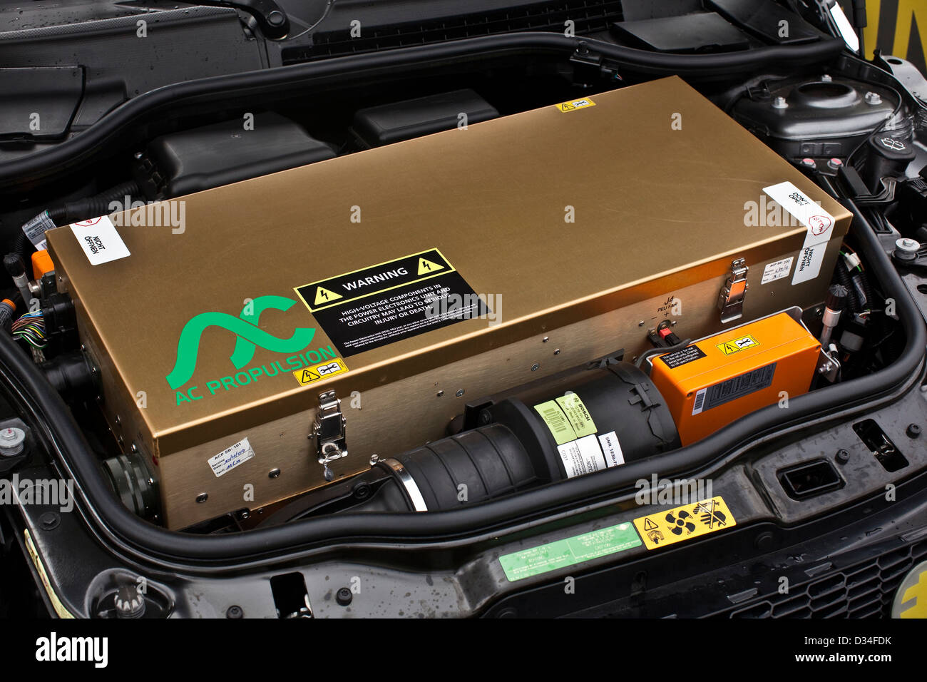 Lithium-Ionen-Akku-Pack im BMW elektrisch angetrieben Mini E-Auto Stockfoto
