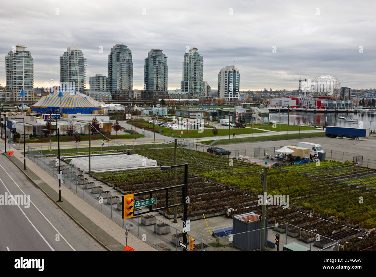urbane Farm auf nicht verwendete Menge im Concord pacific legen am false Creek Vancouver BC Kanada Stockfoto