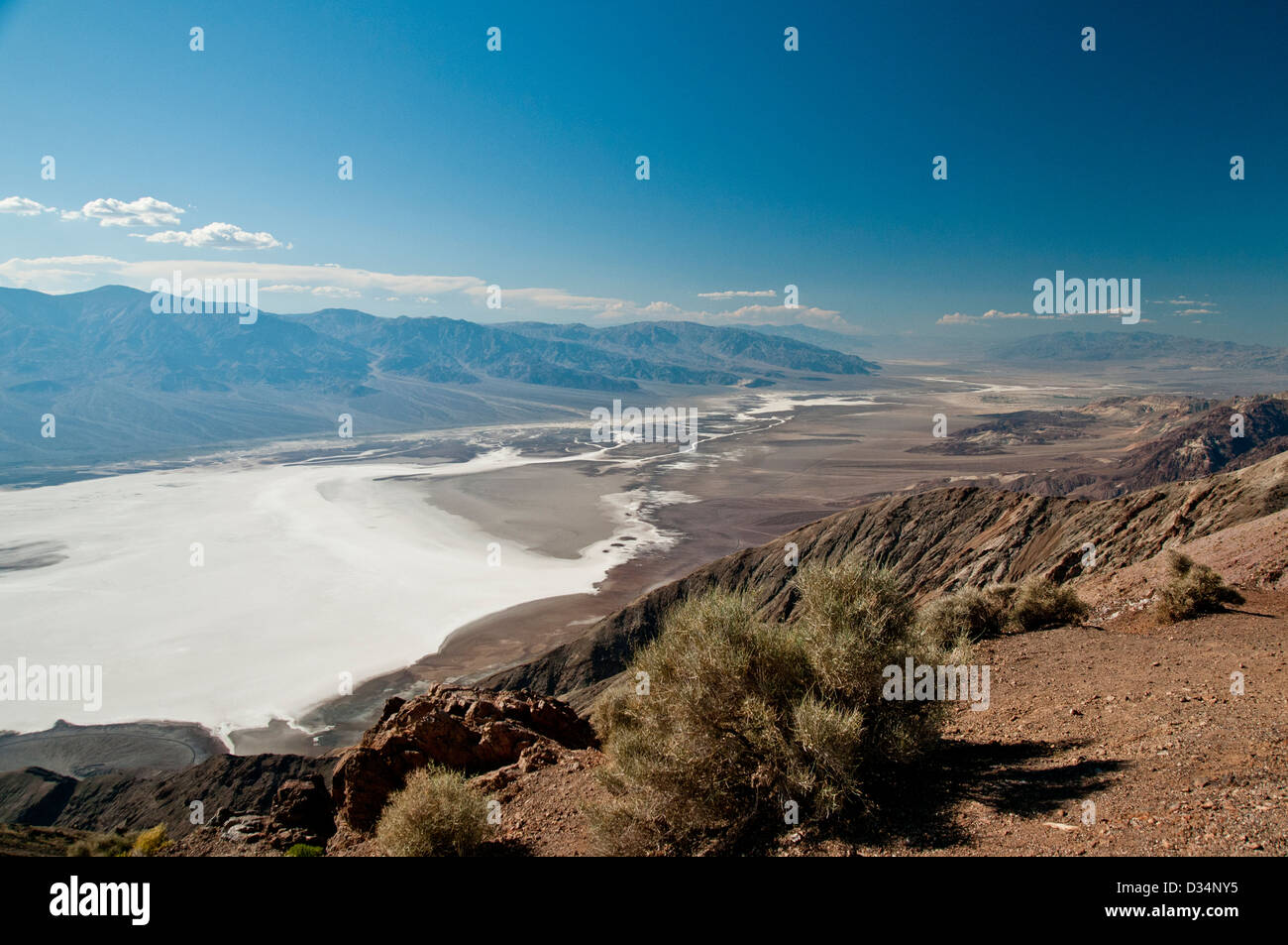 Dantes Blick übersehen Badwater Basin unten Stockfoto