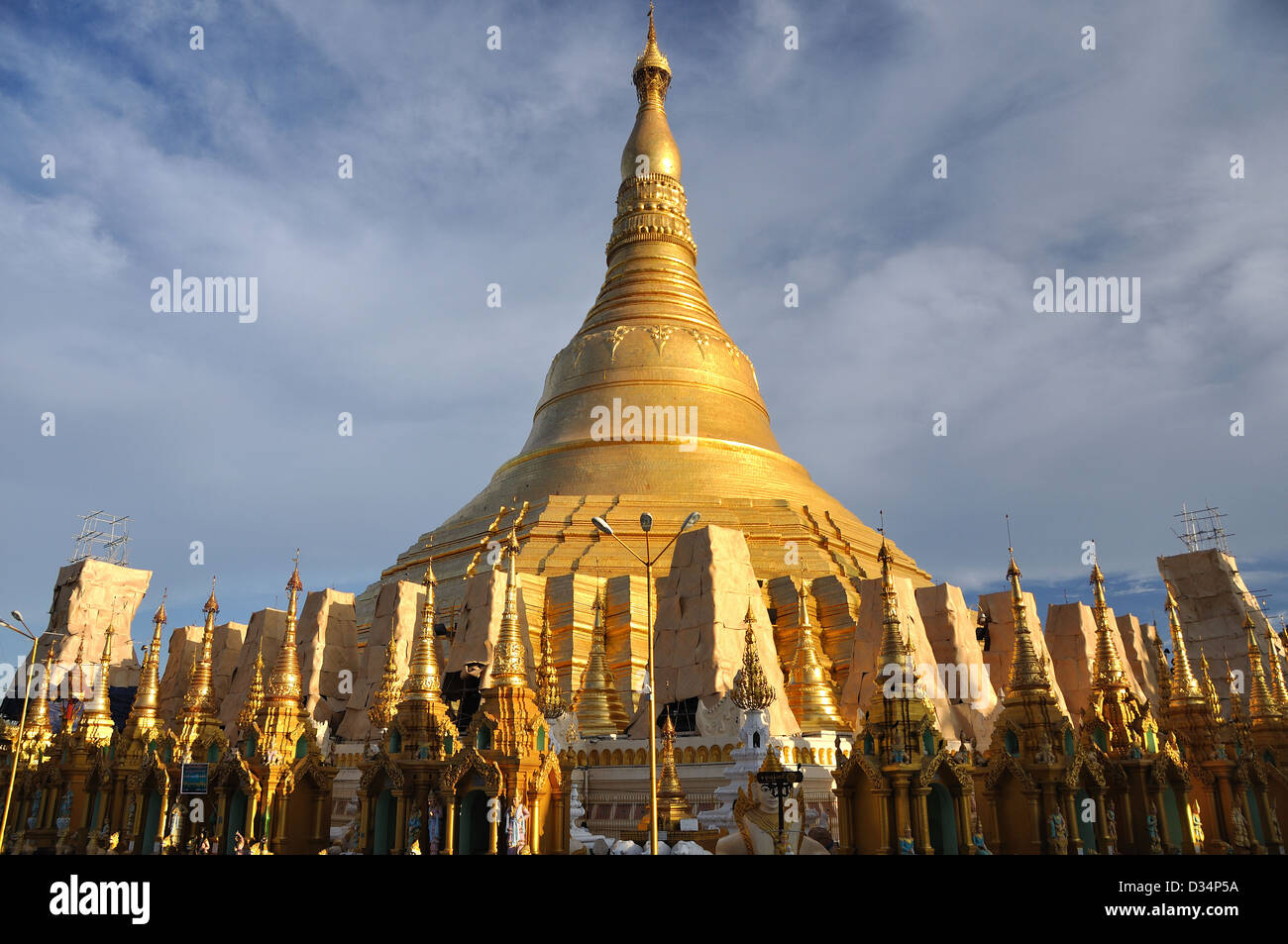 Die schöne Shwedagon Pagode Yangon (Rangoon) Myanmar (Birma) Stockfoto