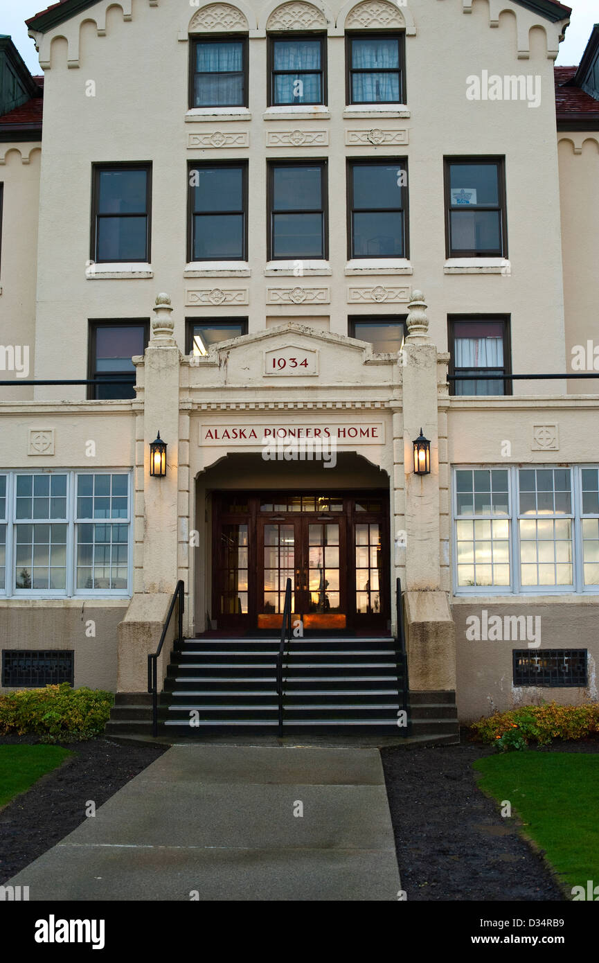Die Sitka Pioneer Home, das älteste der sechs, ist ein betreutes Wohnen Hause in Sitka, Alaska, USA. Stockfoto