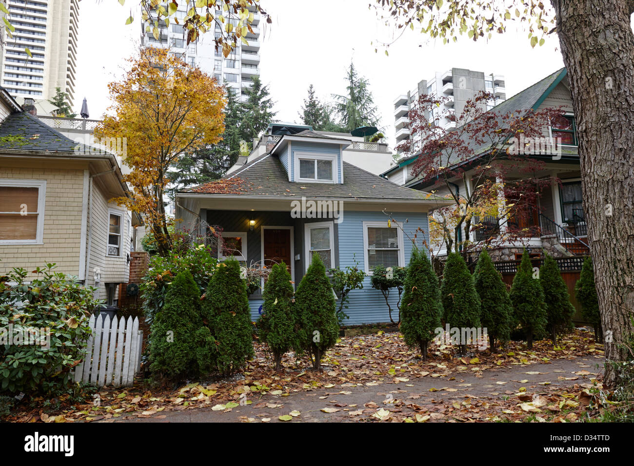 Westende alten hölzernen historischen Hauptimmobilien Häuser Vancouver BC Kanada Stockfoto