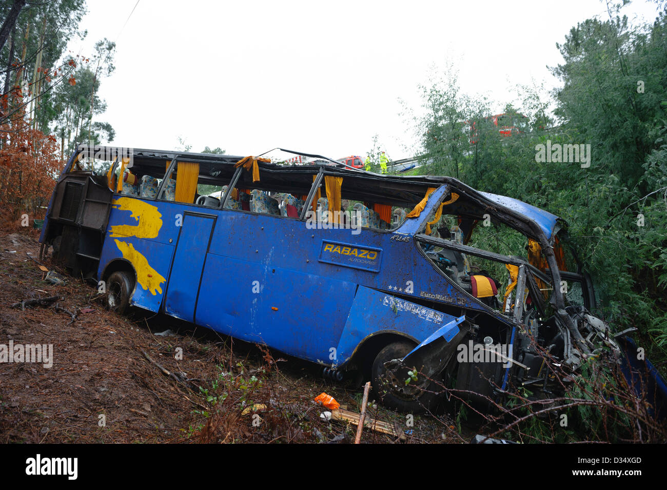 Zerstörten Bus nach einem Autounfall Stockfoto