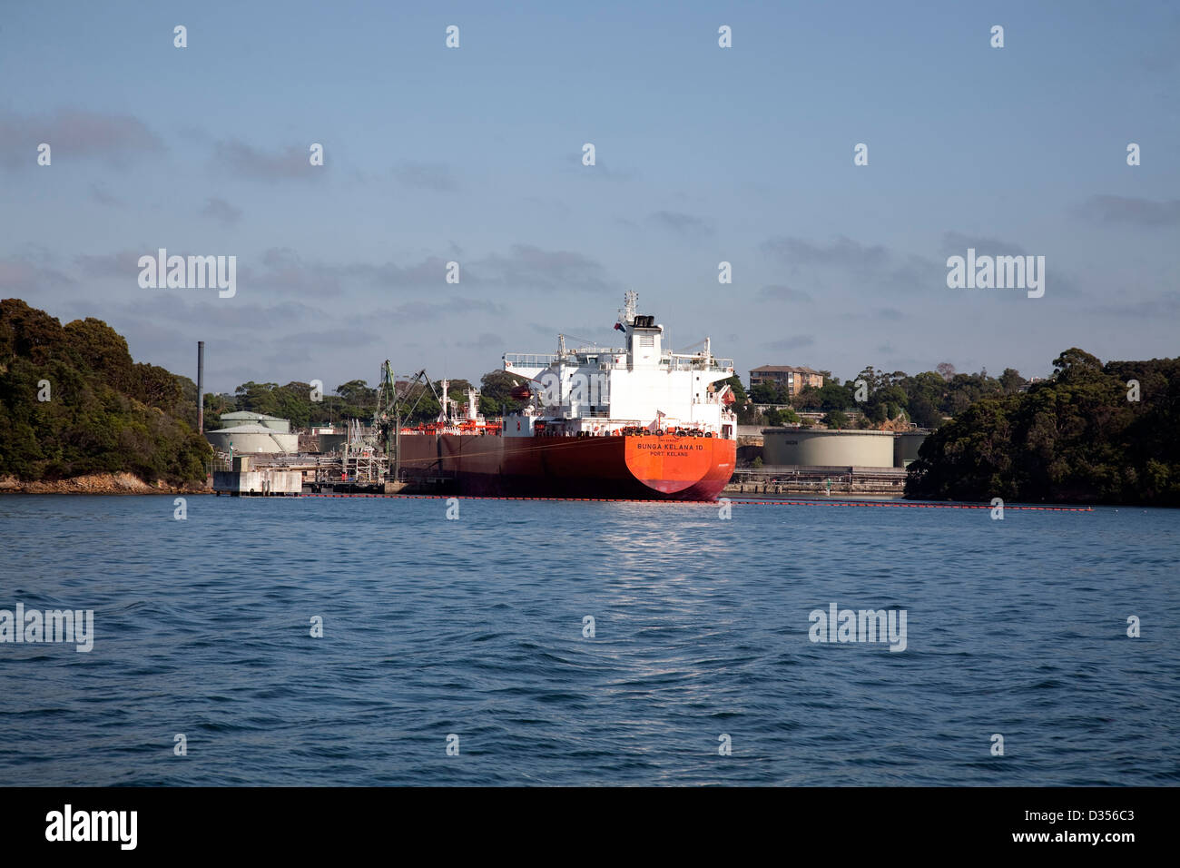 Bulk Oil Carrier Bunga Kelana an der Greenwich Shell Oil Terminal Sydney Australia Stockfoto