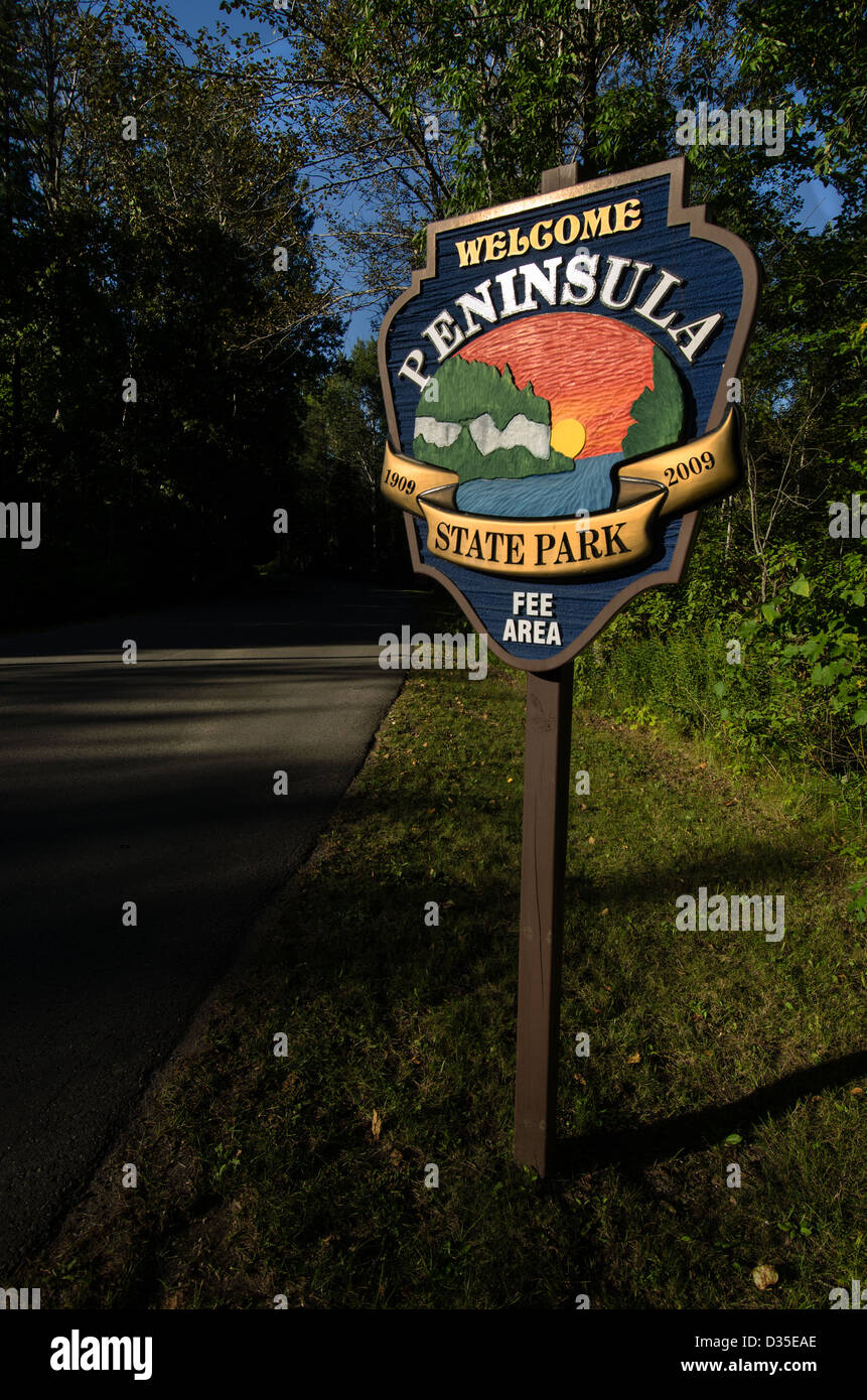 Willkommensschild für Halbinsel Staatspark in Door County, Wisconsin Stockfoto
