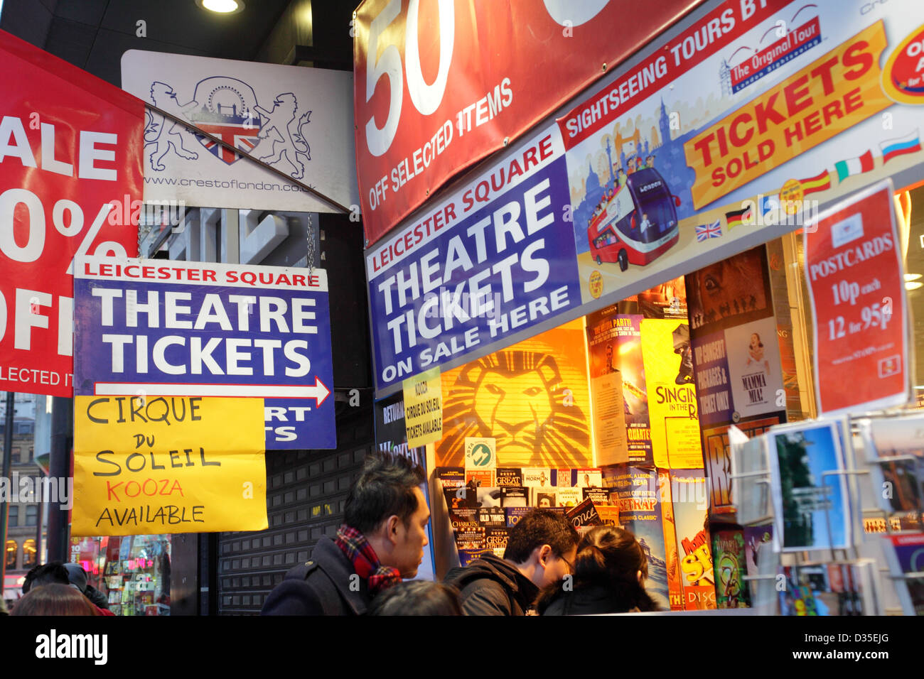 Ticket-Shops im Londoner Westend, Verkauf von Eintrittskarten für die meisten populären Shows und Veranstaltungen. Stockfoto