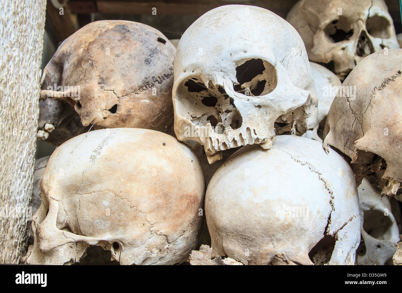 Schädel von Choeung Ek Killing Field in der Nähe von Phnom Penh, wo Tausende von kambodschanischen Volkes in Khmer-Rouge-Pol-Pot-Ära getötet wurden Stockfoto